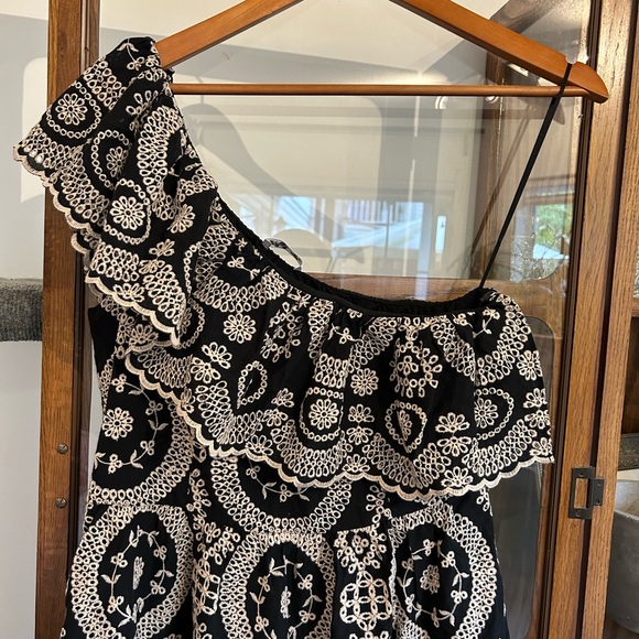 LoveShackFancy Black 'Pamela' One-shoulder Broderie Anglaise Cotton Dress Lrg - Picture 4 of 9